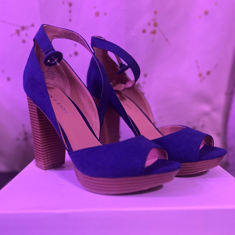 Blue Heels